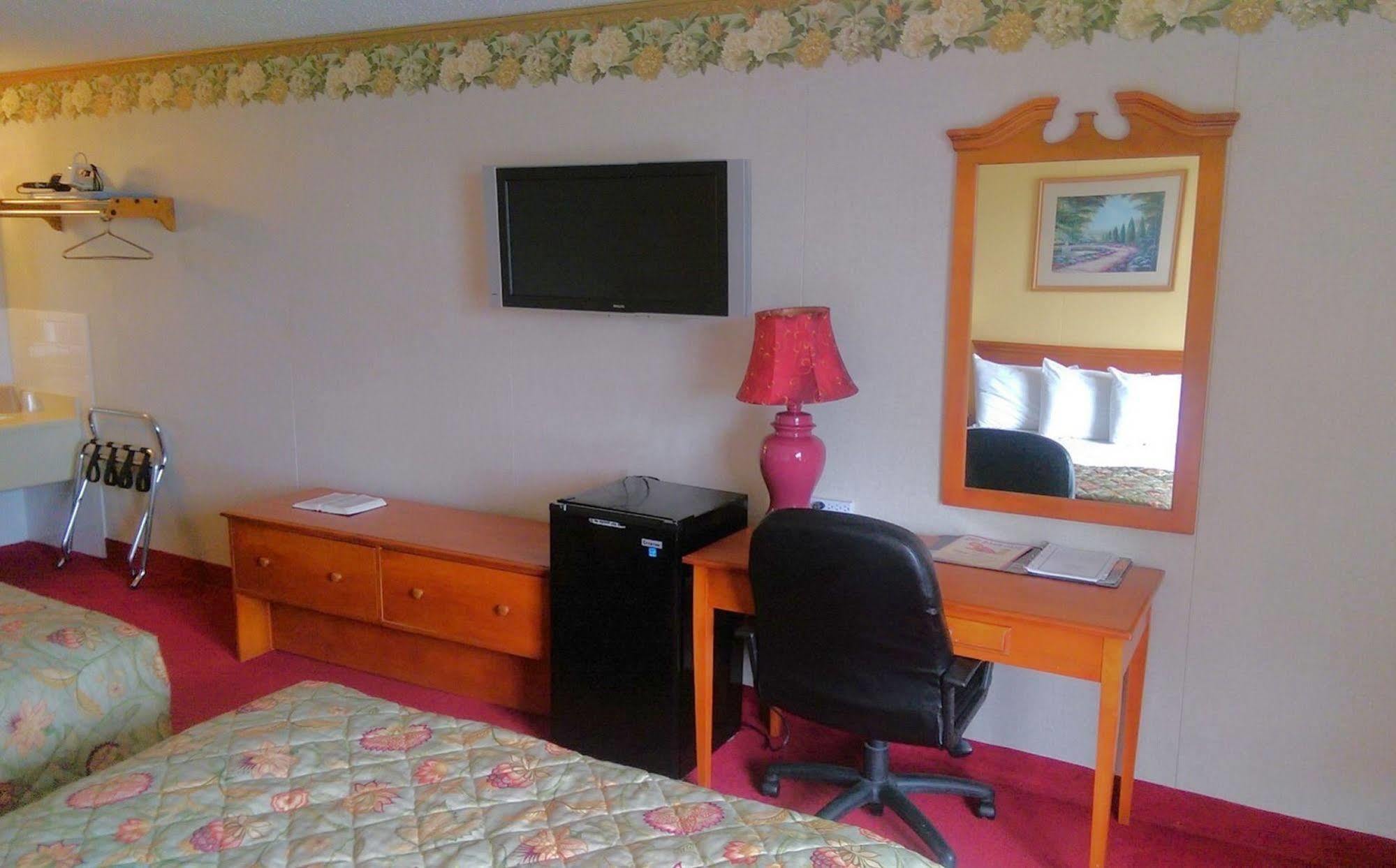 Baldknobbers Motor Inn Μπράνσον Εξωτερικό φωτογραφία