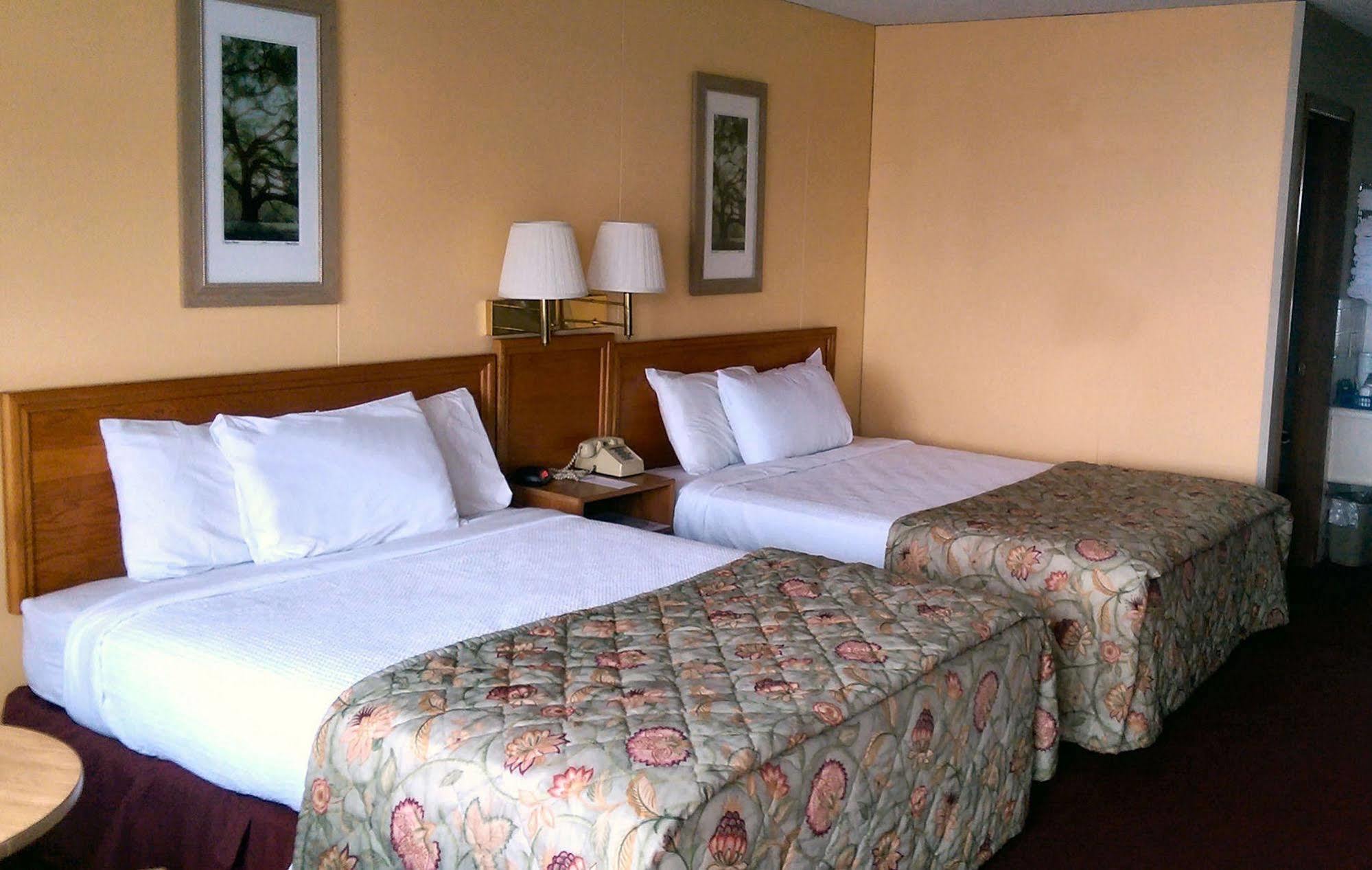 Baldknobbers Motor Inn Μπράνσον Εξωτερικό φωτογραφία